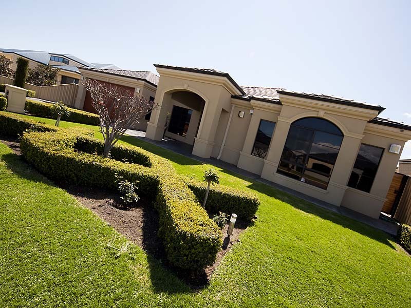 11 Bosnich Way, Spearwood WA 6163