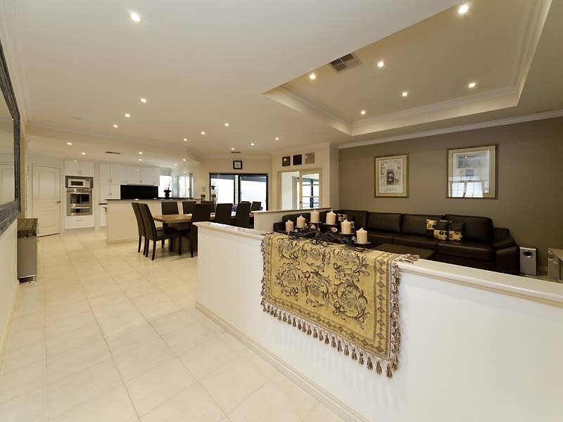 11 Bosnich Way, Spearwood WA 6163