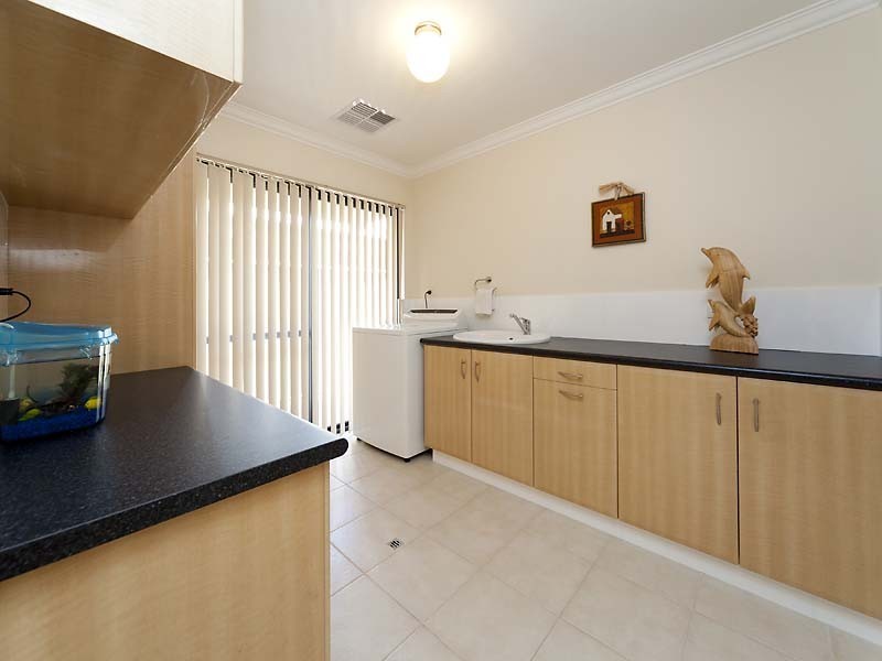 11 Bosnich Way, Spearwood WA 6163