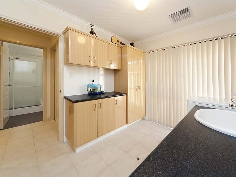 11 Bosnich Way, Spearwood WA 6163