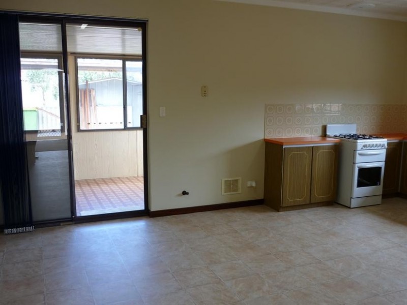 27 Etherington, Spearwood WA 6163