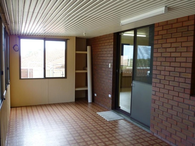 27 Etherington, Spearwood WA 6163