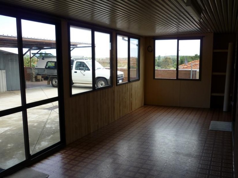 27 Etherington, Spearwood WA 6163