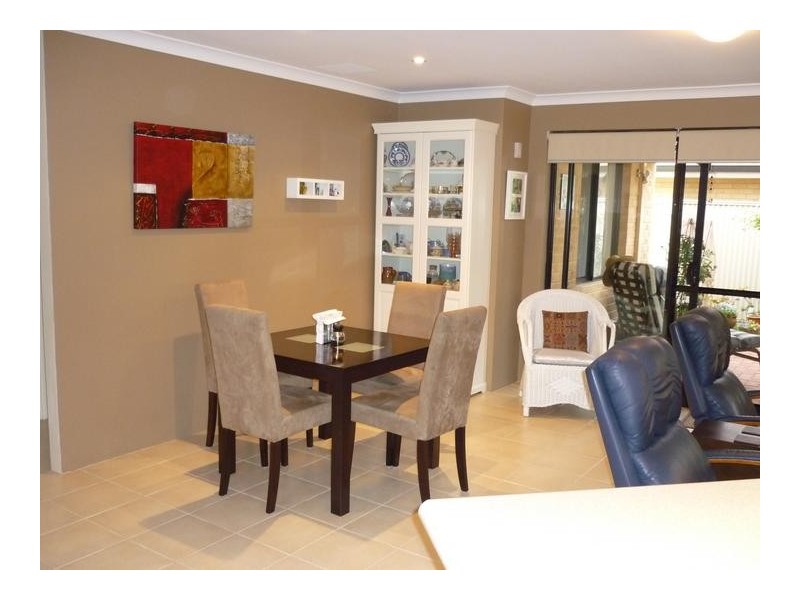 11/15 Cliffwood Place, Waikiki WA 6169