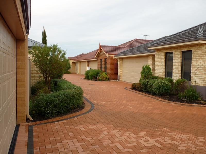 11/15 Cliffwood Place, Waikiki WA 6169