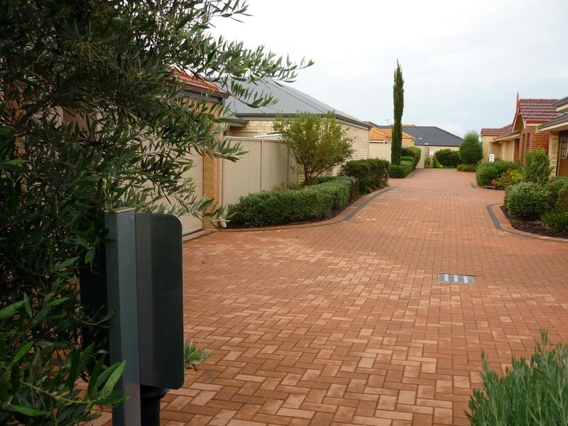 11/15 Cliffwood Place, Waikiki WA 6169