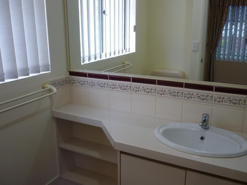 4 Areca Close, Munster WA 6166