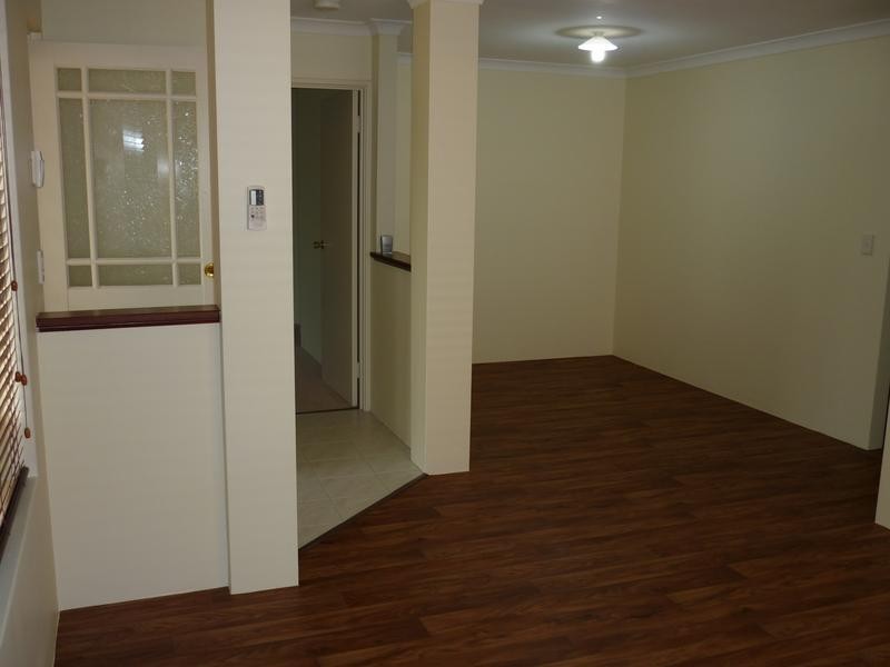 4 Areca Close, Munster WA 6166