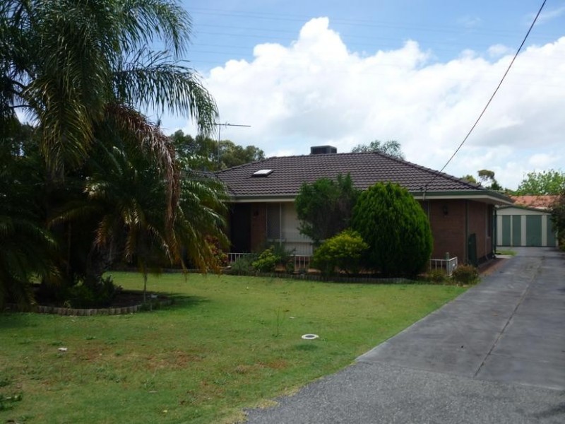 8 Chesham Way, Hamilton Hill WA 6163