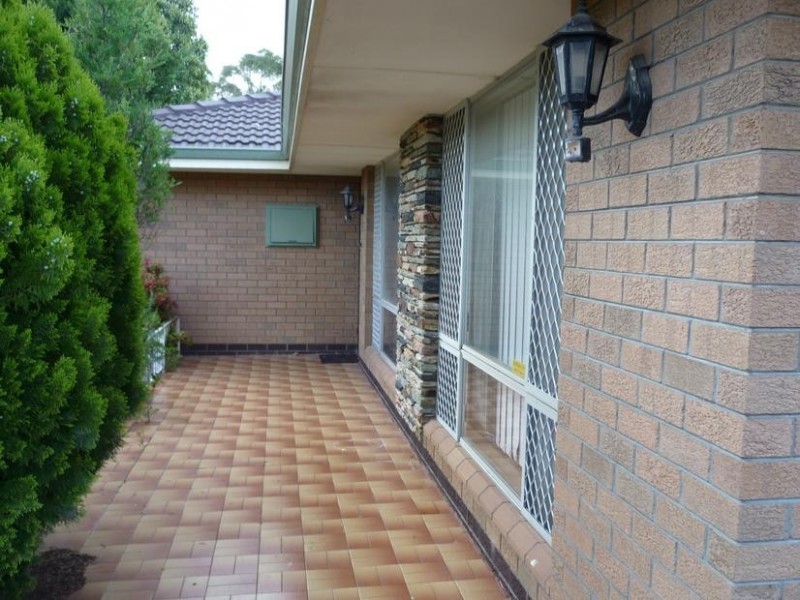 8 Chesham Way, Hamilton Hill WA 6163