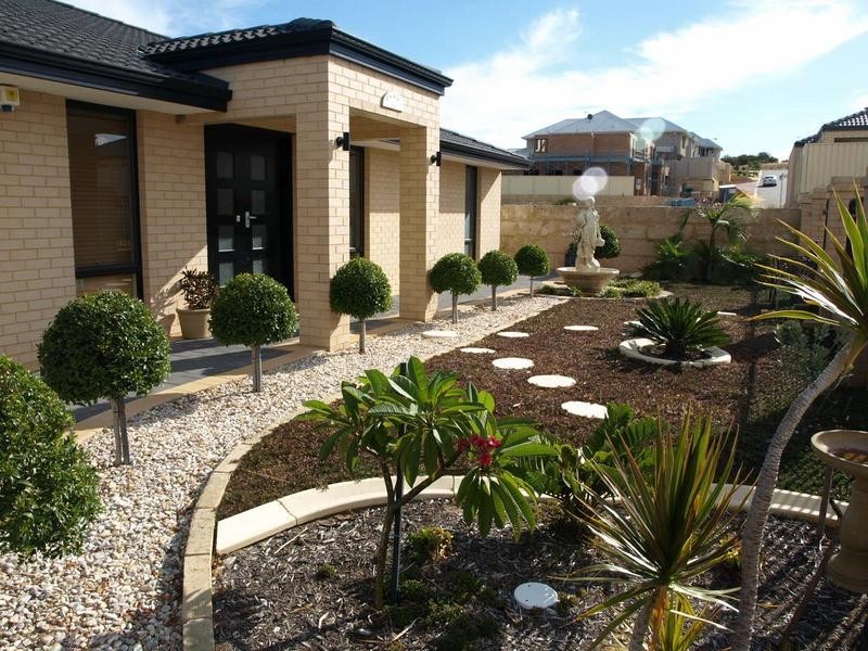 #8 KATSURA GARDENS, Munster WA 6166