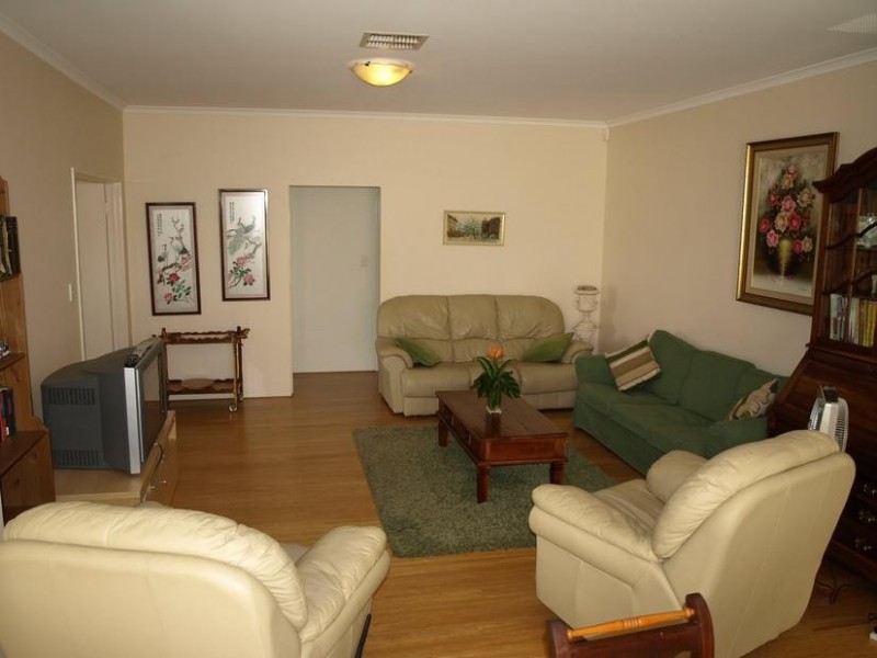 #8 KATSURA GARDENS, Munster WA 6166