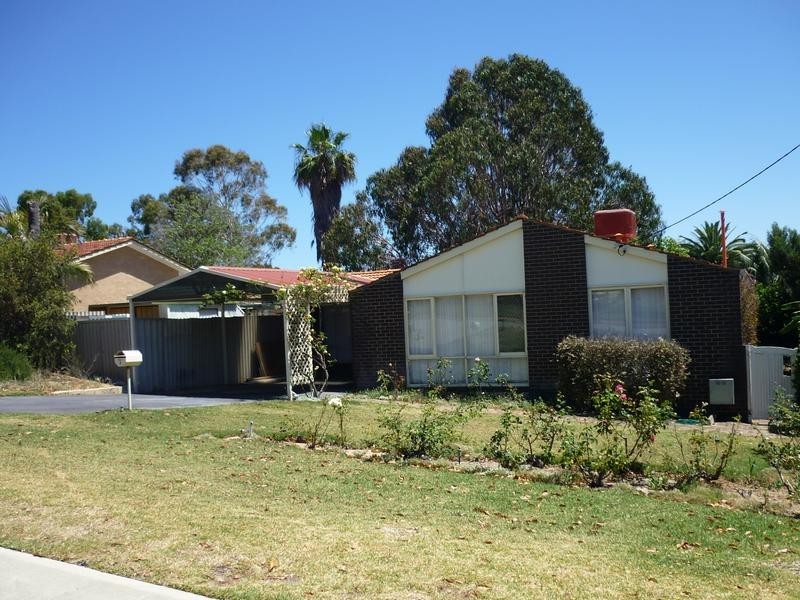 4 Falstaff Crescent, Spearwood WA 6163