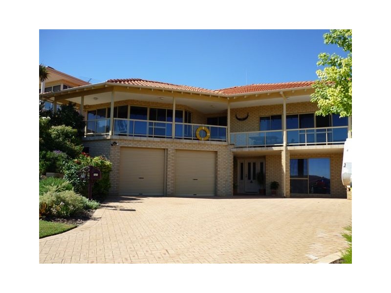 29 Anitra Court, Coogee WA 6166