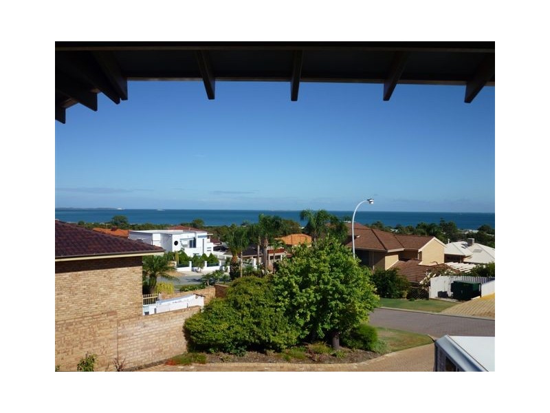 29 Anitra Court, Coogee WA 6166