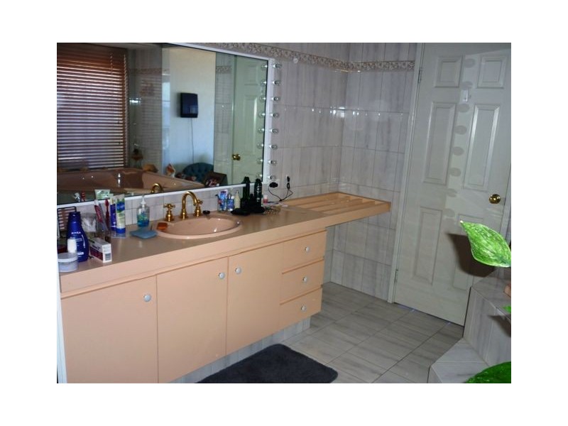 29 Anitra Court, Coogee WA 6166