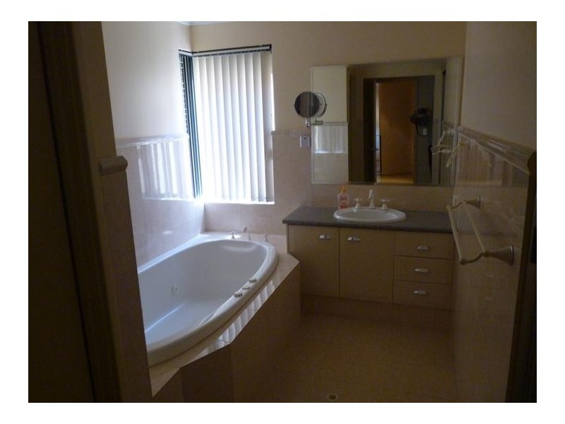 33 Cincotta Loop, Beeliar WA 6164