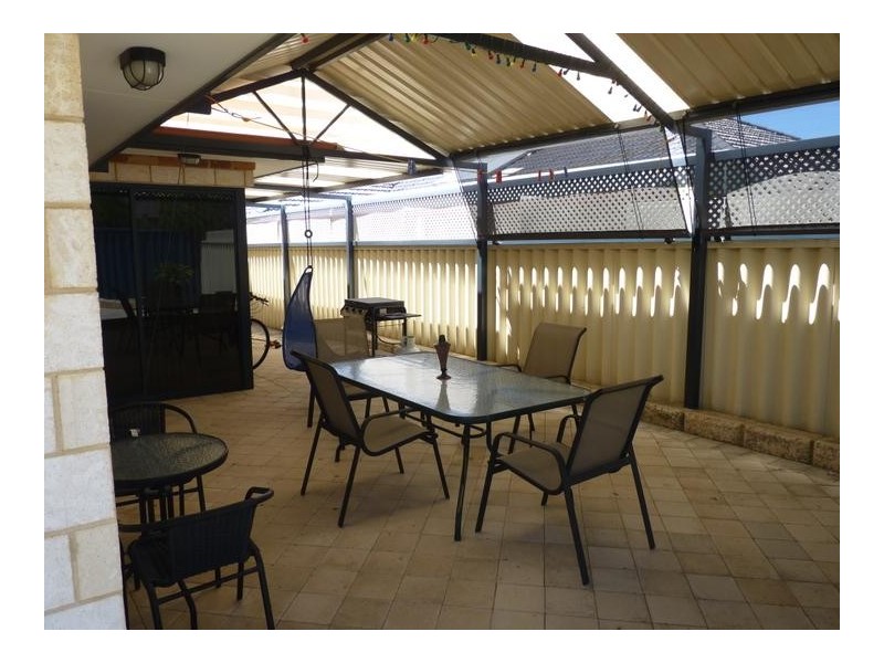 33 Cincotta Loop, Beeliar WA 6164