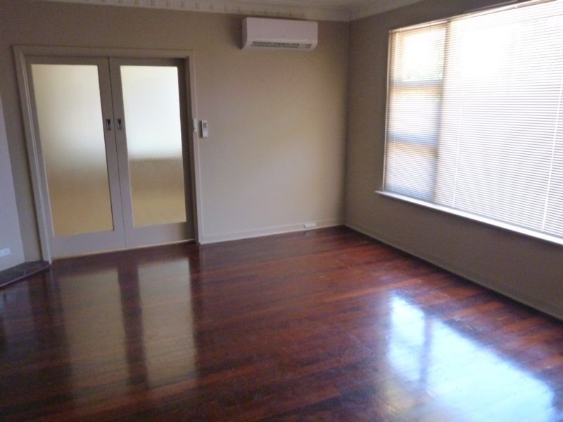 37 Pembroke Street, Bicton WA 6157