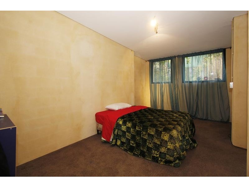 36 Ahern Street, Hamilton Hill WA 6163