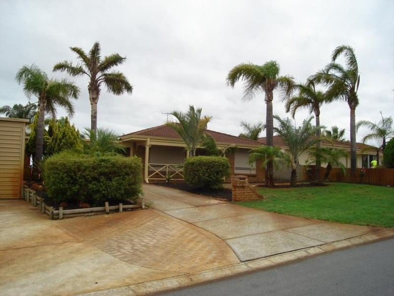 14 Shelley Way, Munster WA 6166