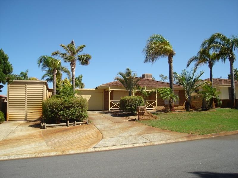 14 Shelley Way, Munster WA 6166