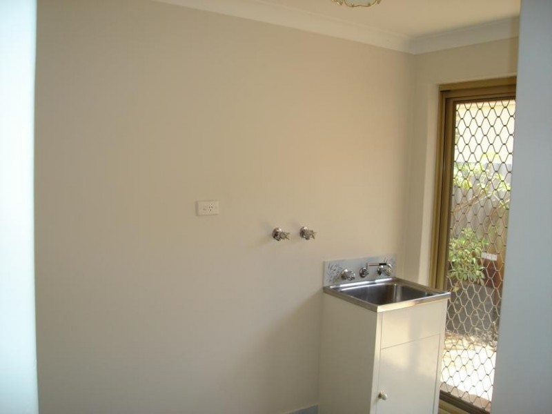 14 Shelley Way, Munster WA 6166