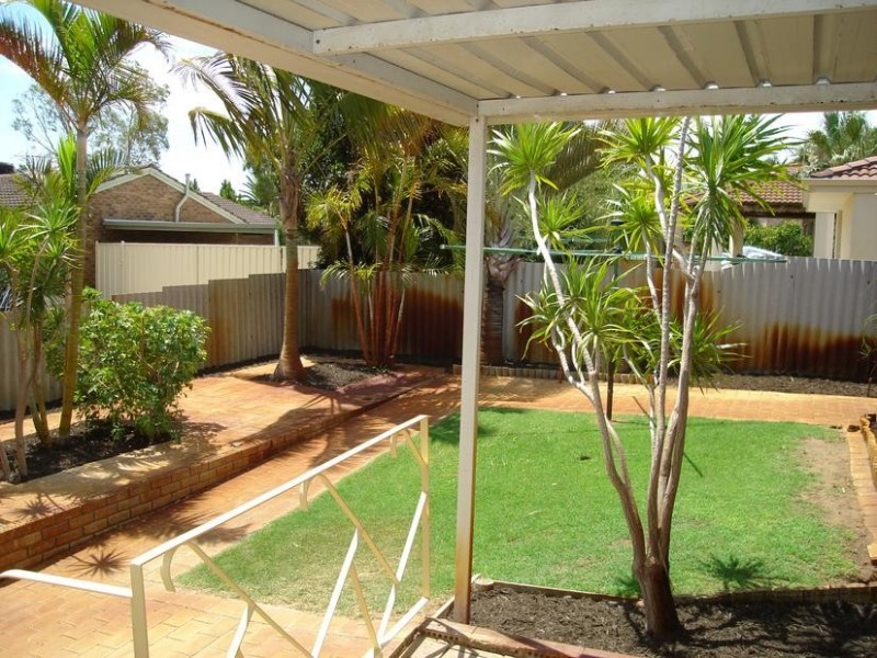 14 Shelley Way, Munster WA 6166