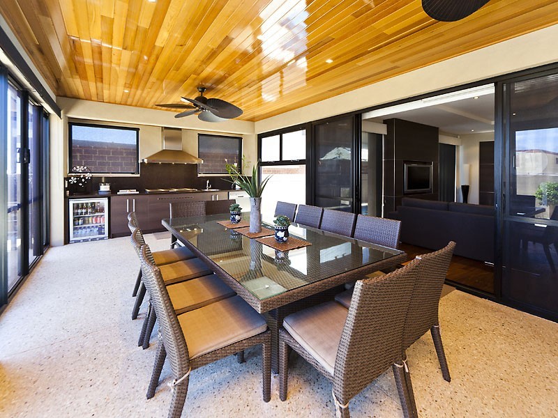 31 Newark Turn, North Coogee WA 6163