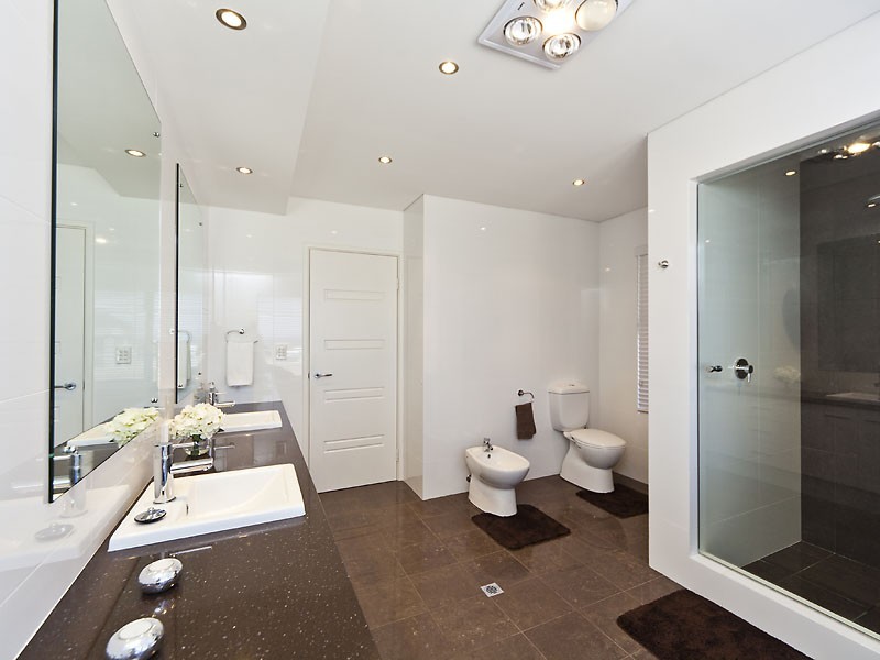 31 Newark Turn, North Coogee WA 6163