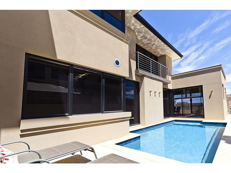 31 Newark Turn, North Coogee WA 6163