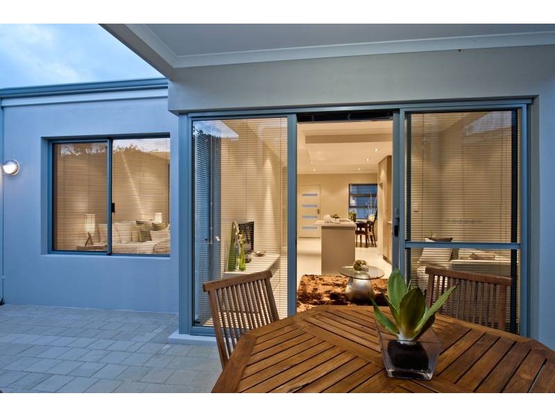 #1 LOMAX CT, Beeliar WA 6164
