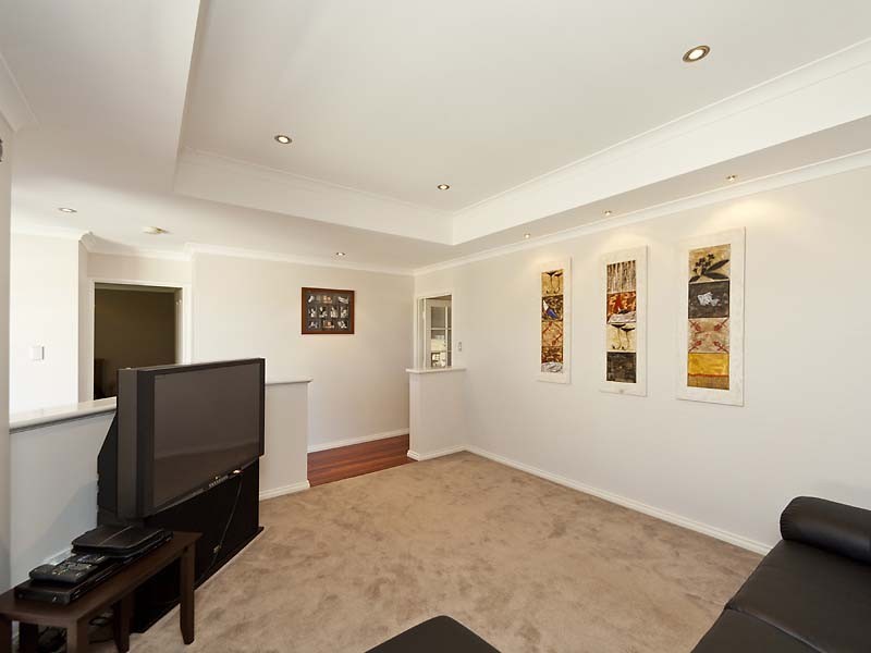 2/9 Milos Loop, Spearwood WA 6163