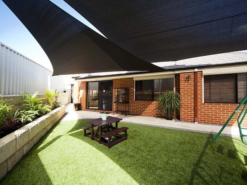 2/9 Milos Loop, Spearwood WA 6163