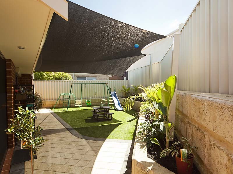 2/9 Milos Loop, Spearwood WA 6163