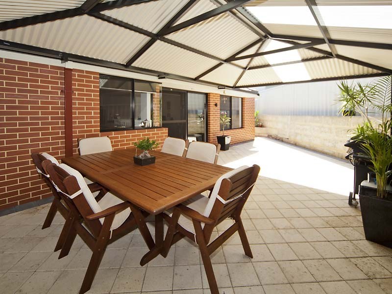 2/9 Milos Loop, Spearwood WA 6163