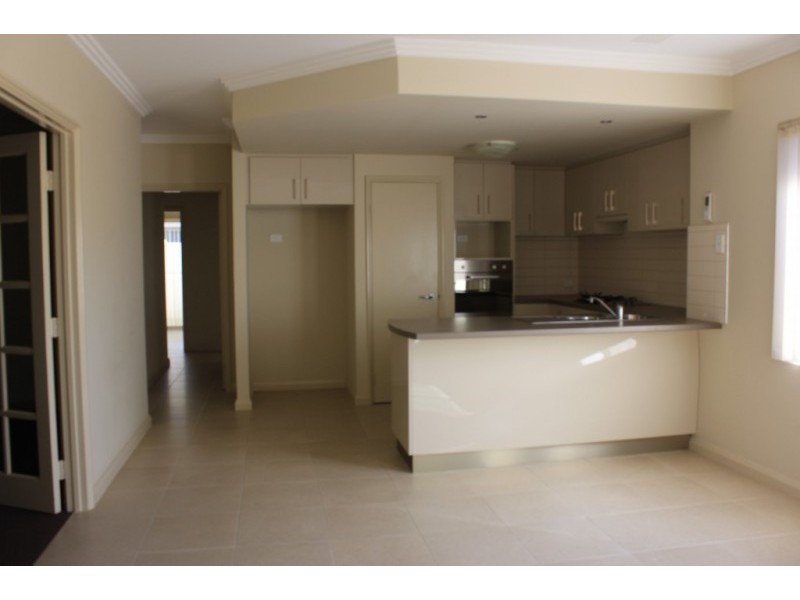 17A Bosnich Way, Spearwood WA 6163