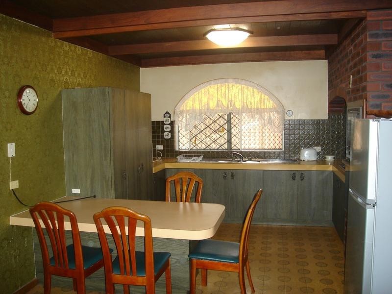 8 Todd Street, Spearwood WA 6163