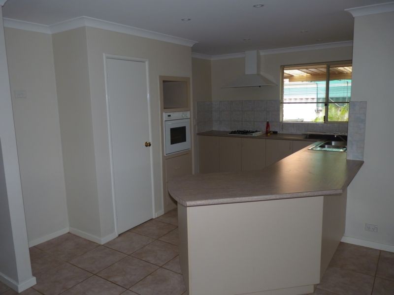 60 Congdon Avenue, Beeliar WA 6164