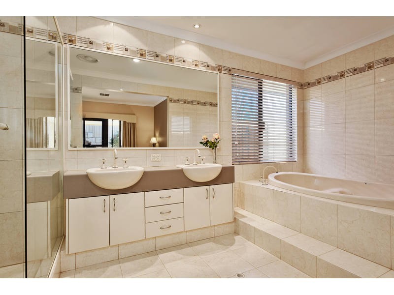 4 DRAGONFLY WAY, Beeliar WA 6164