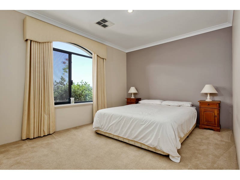 4 DRAGONFLY WAY, Beeliar WA 6164