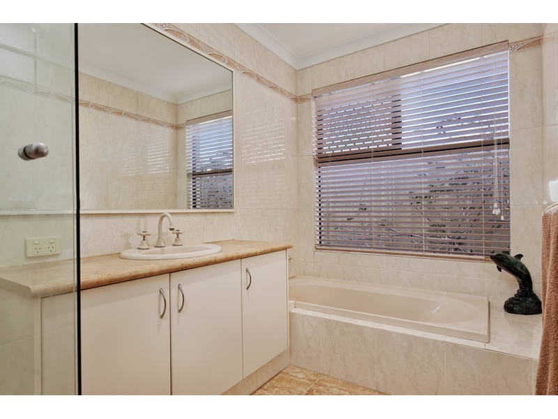 4 DRAGONFLY WAY, Beeliar WA 6164