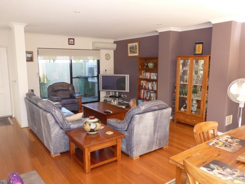 3/6 Jane Road, Applecross WA 6153