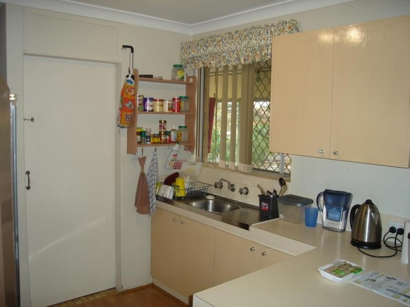 8 Sparrow Way, Spearwood WA 6163