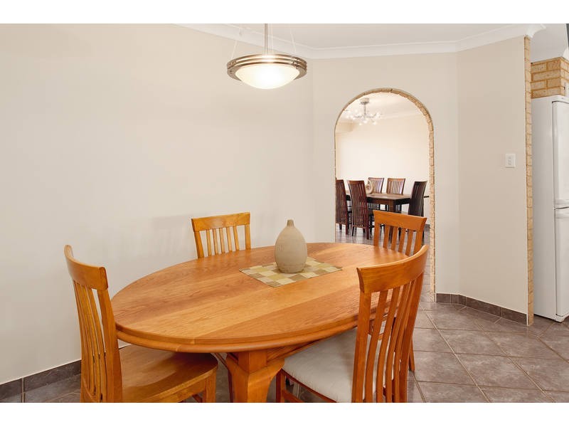 21 STRICKLAND CT, Coogee WA 6166