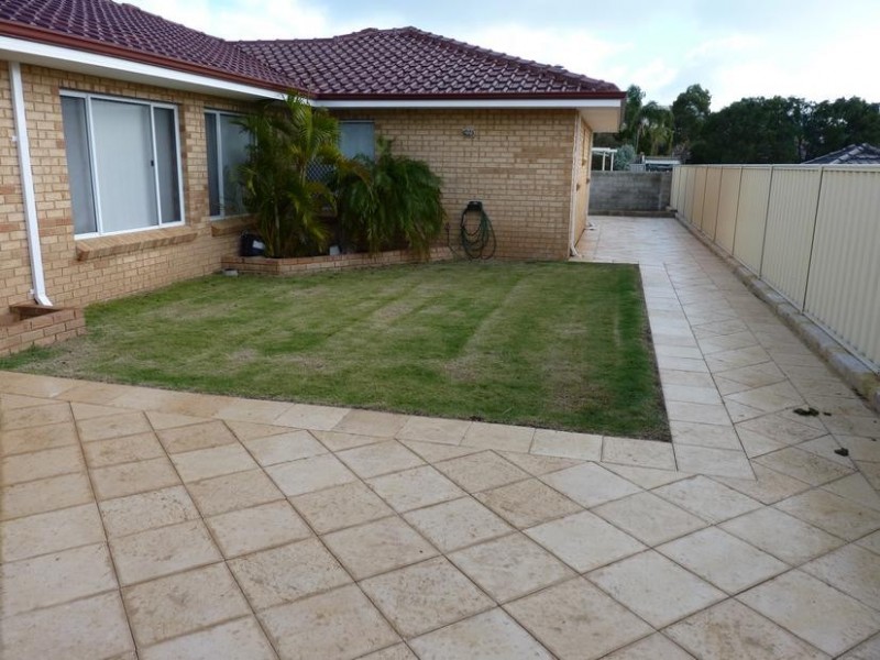 14 Delphi Place, Coogee WA 6166