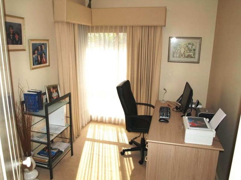 16 BARRETT ST, Spearwood WA 6163