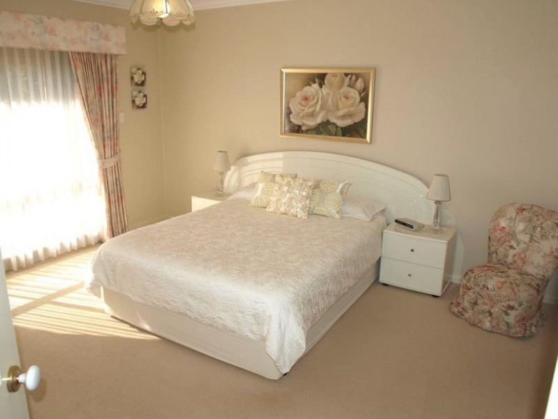 16 BARRETT ST, Spearwood WA 6163