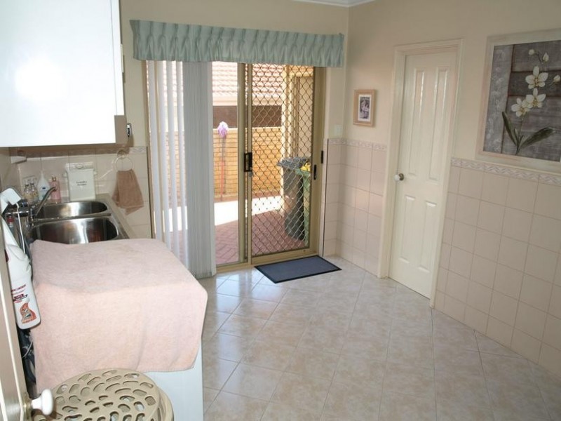 16 BARRETT ST, Spearwood WA 6163