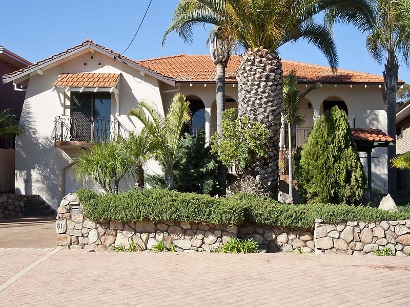 81 Leaside Way, Spearwood WA 6163